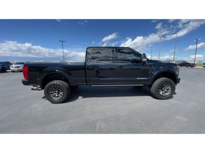 2022 Ford F-350 LARIAT