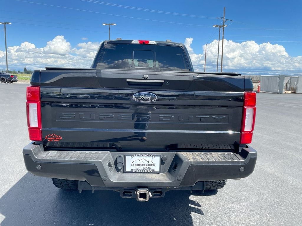2022 Ford F-350 LARIAT