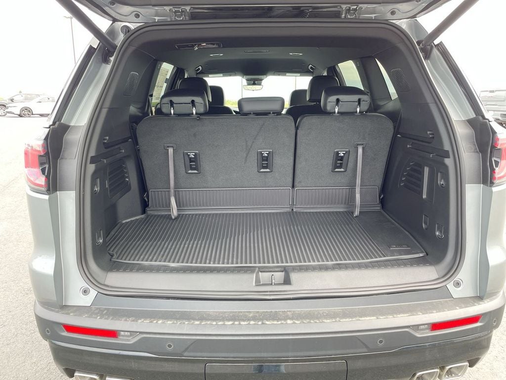 2027 GMC Acadia AT4