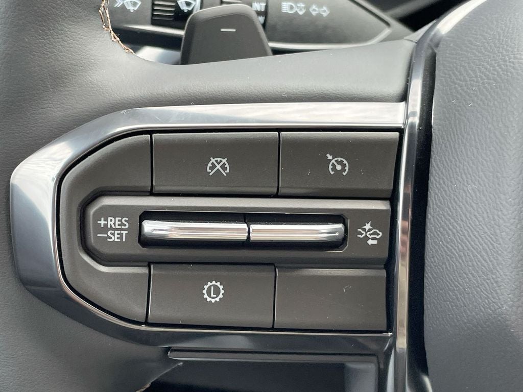 2027 GMC Acadia AT4