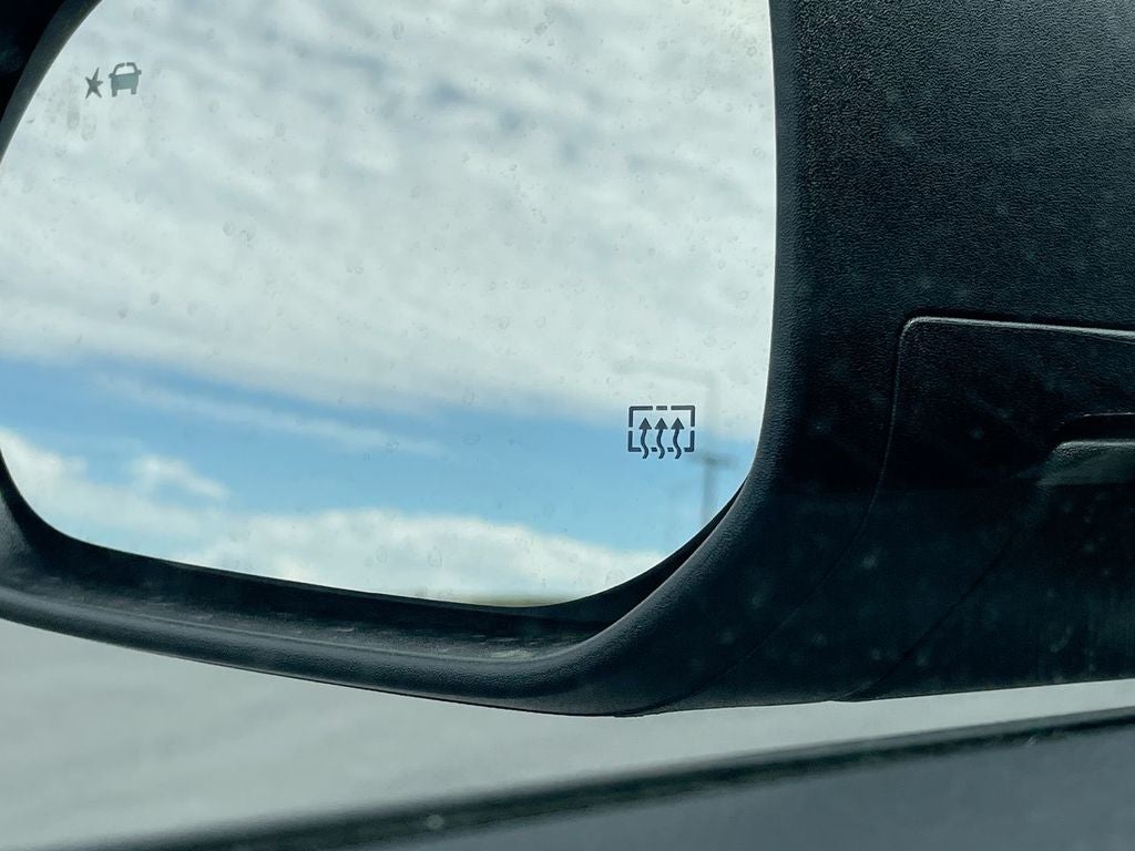 2027 GMC Acadia AT4