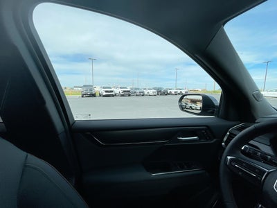 2027 GMC Acadia AT4