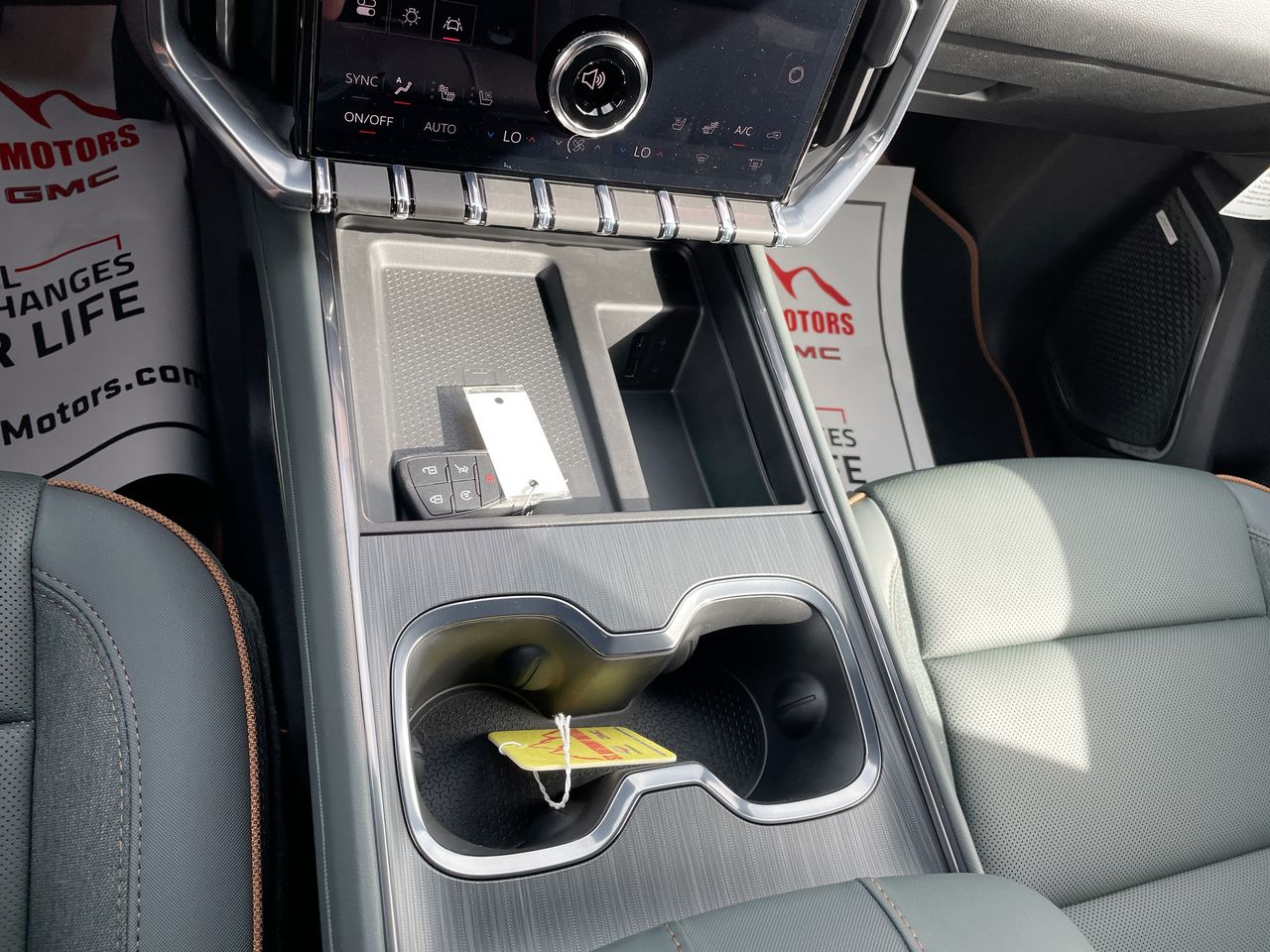 2027 GMC Acadia AT4
