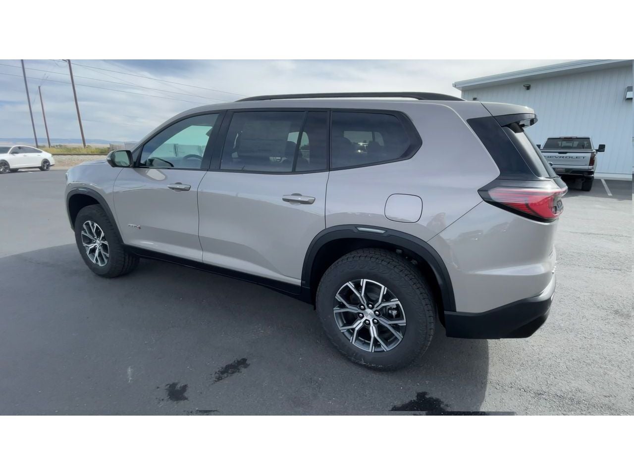 2027 GMC Acadia AT4