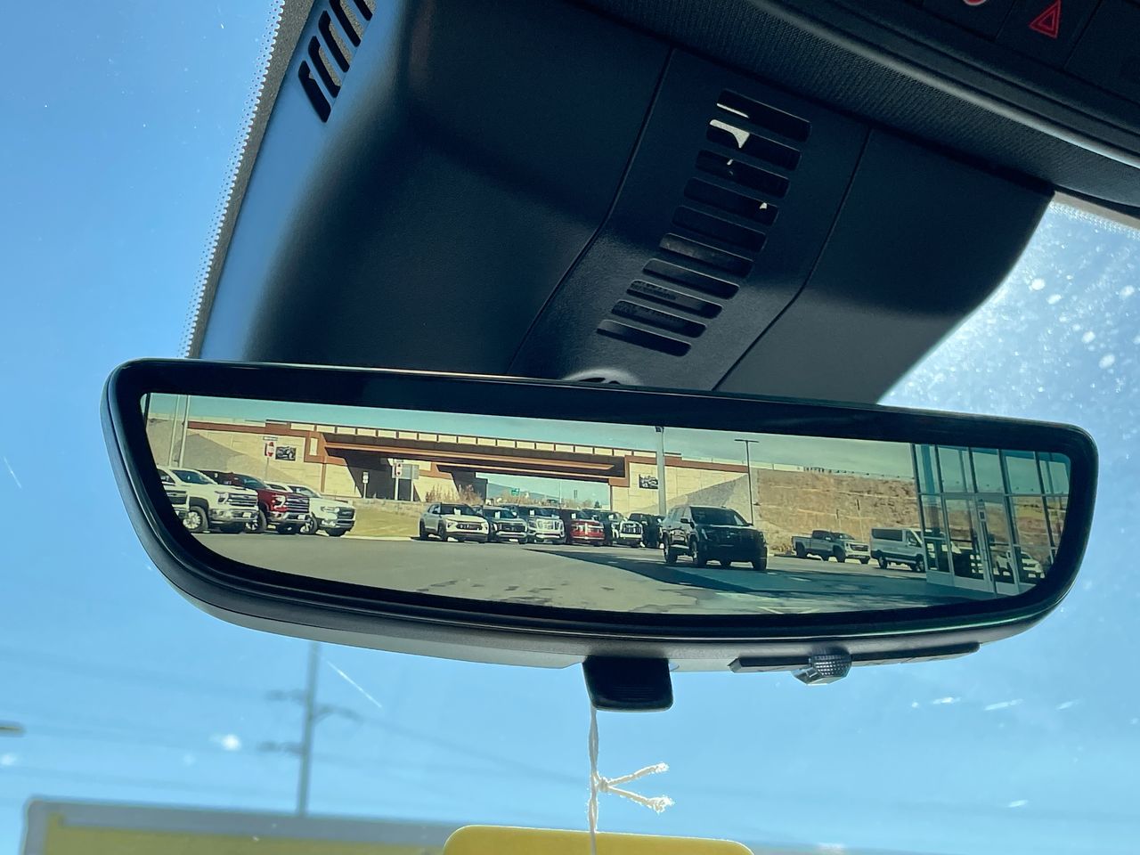 2027 GMC Acadia AT4 - Photo 37