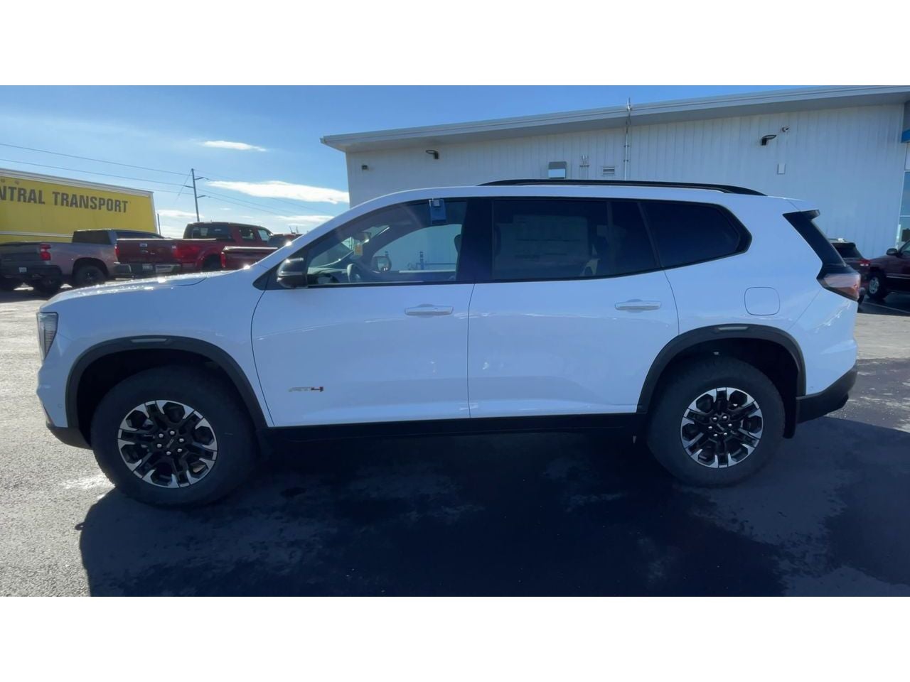 2027 GMC Acadia AT4 - Photo 6