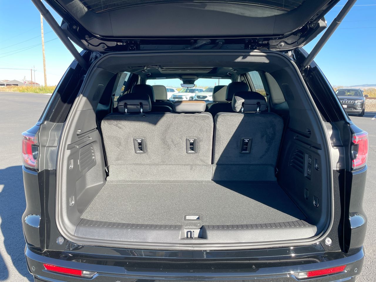 2027 GMC Acadia Denali Ultimate
