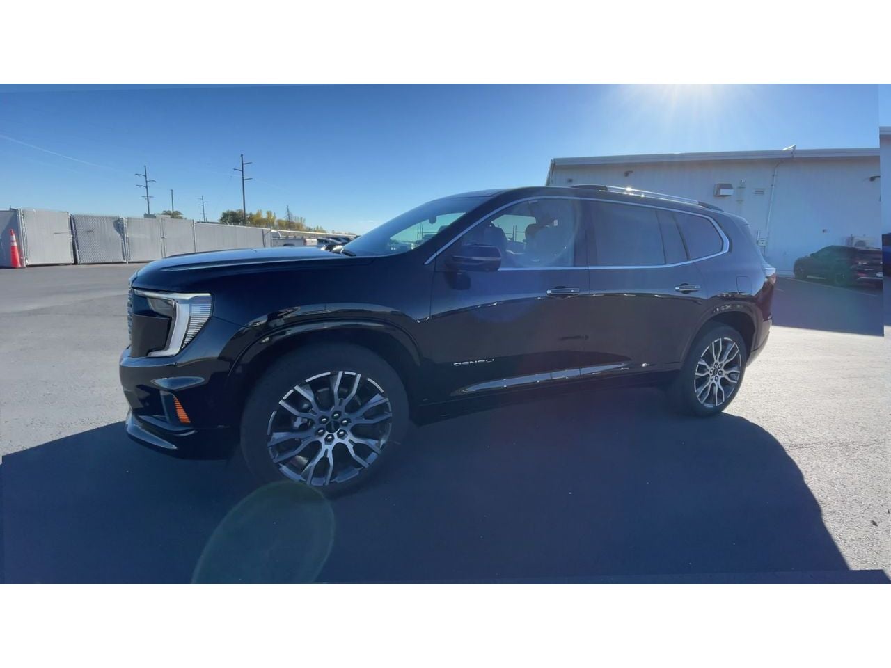2027 GMC Acadia Denali Ultimate