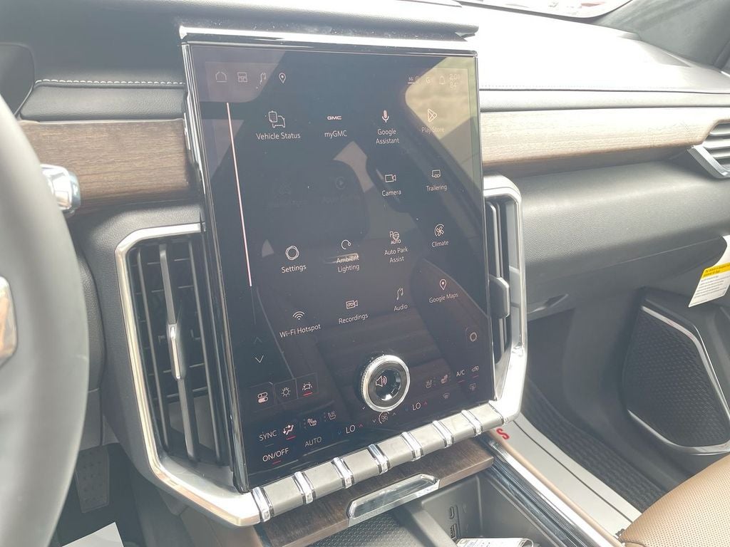 2027 GMC Acadia Denali Ultimate - Photo 14