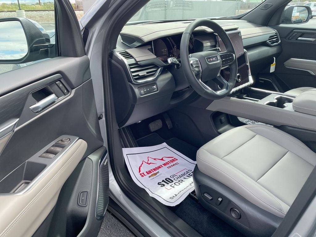 2027 GMC Acadia Elevation