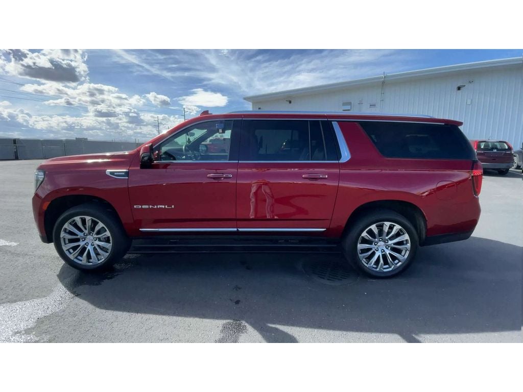 2023 GMC Yukon XL Denali
