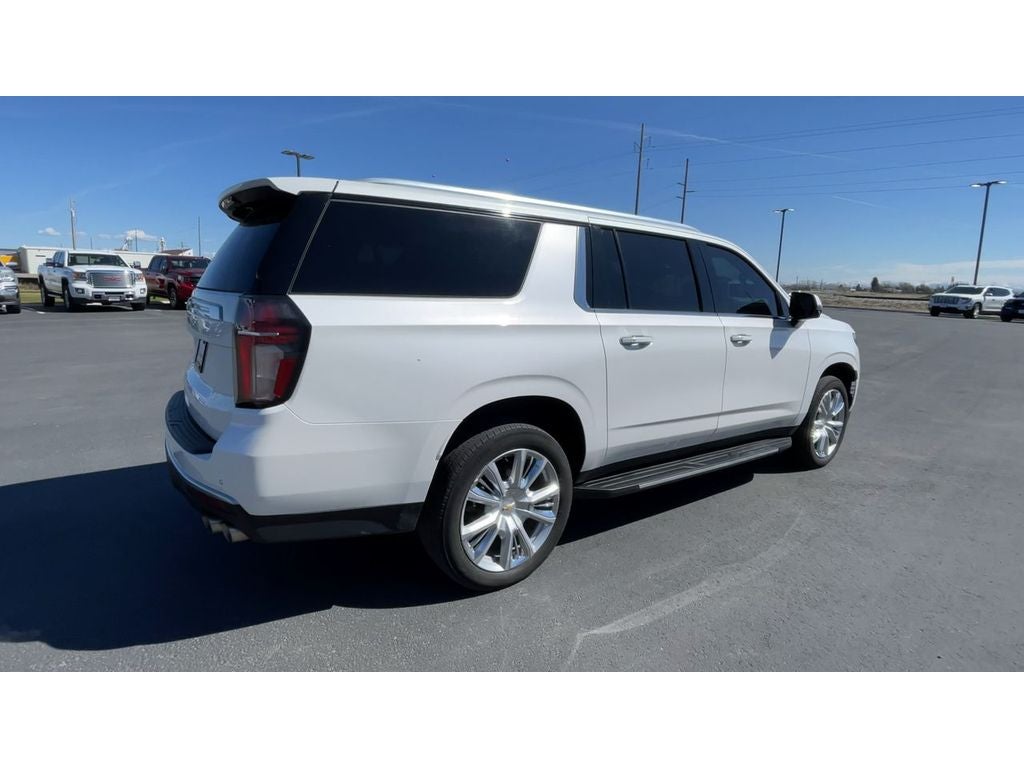 2023 Chevrolet Suburban High Country