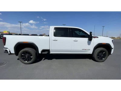 2025 GMC Sierra 2500 HD AT4