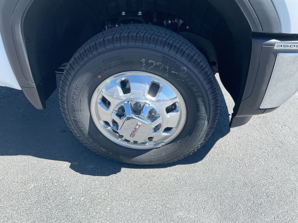 2026 GMC Sierra 3500 HD Pro DRW