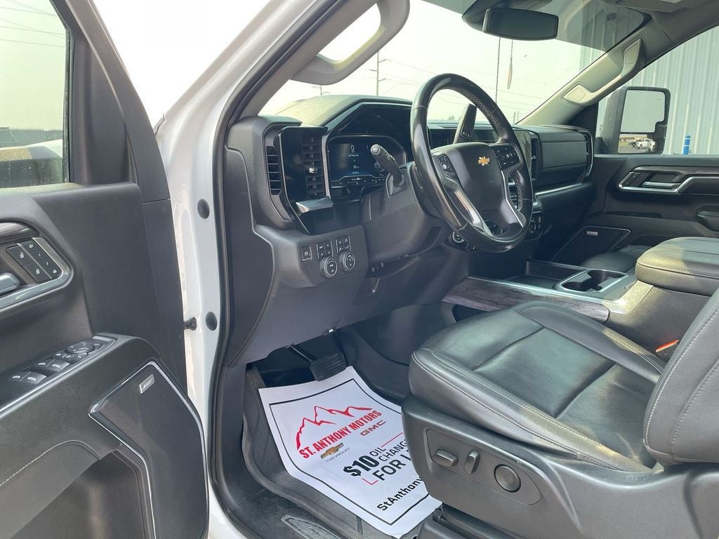 2024 Chevrolet Silverado 3500 HD LTZ