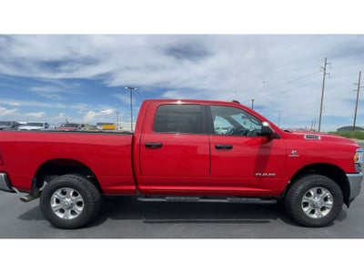2022 RAM 2500 Big Horn Crew Cab 4x4 6'4" Box