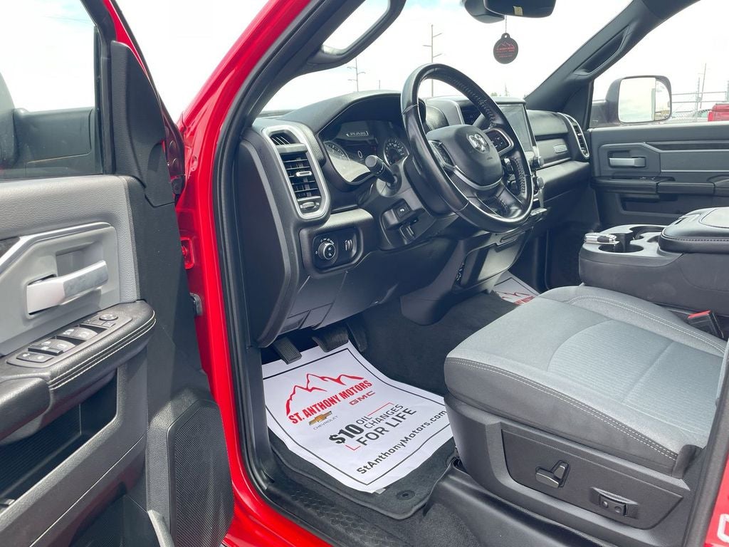 2022 RAM 2500 Big Horn Crew Cab 4x4 6'4" Box