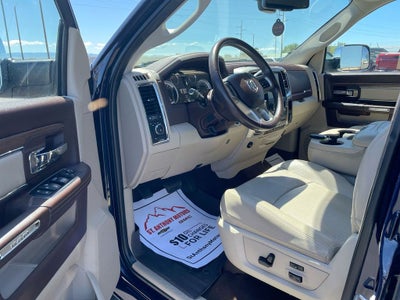 2017 RAM 2500 Laramie Crew Cab 4x4 6'4" Box