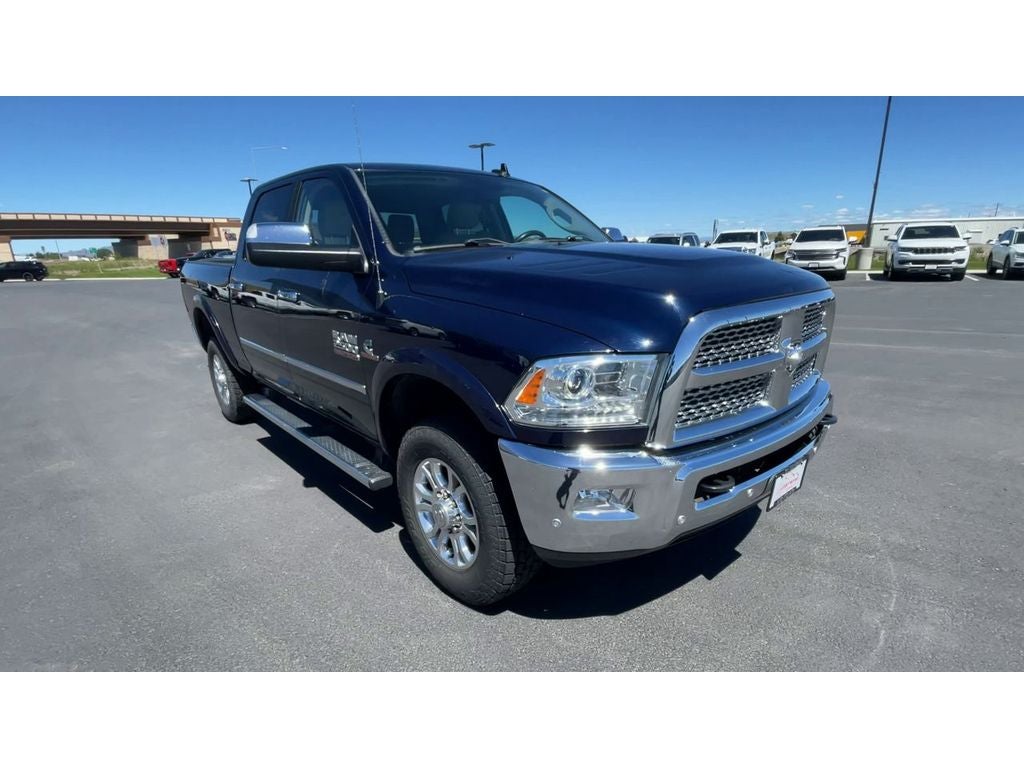 2017 RAM 2500 Laramie Crew Cab 4x4 6'4" Box