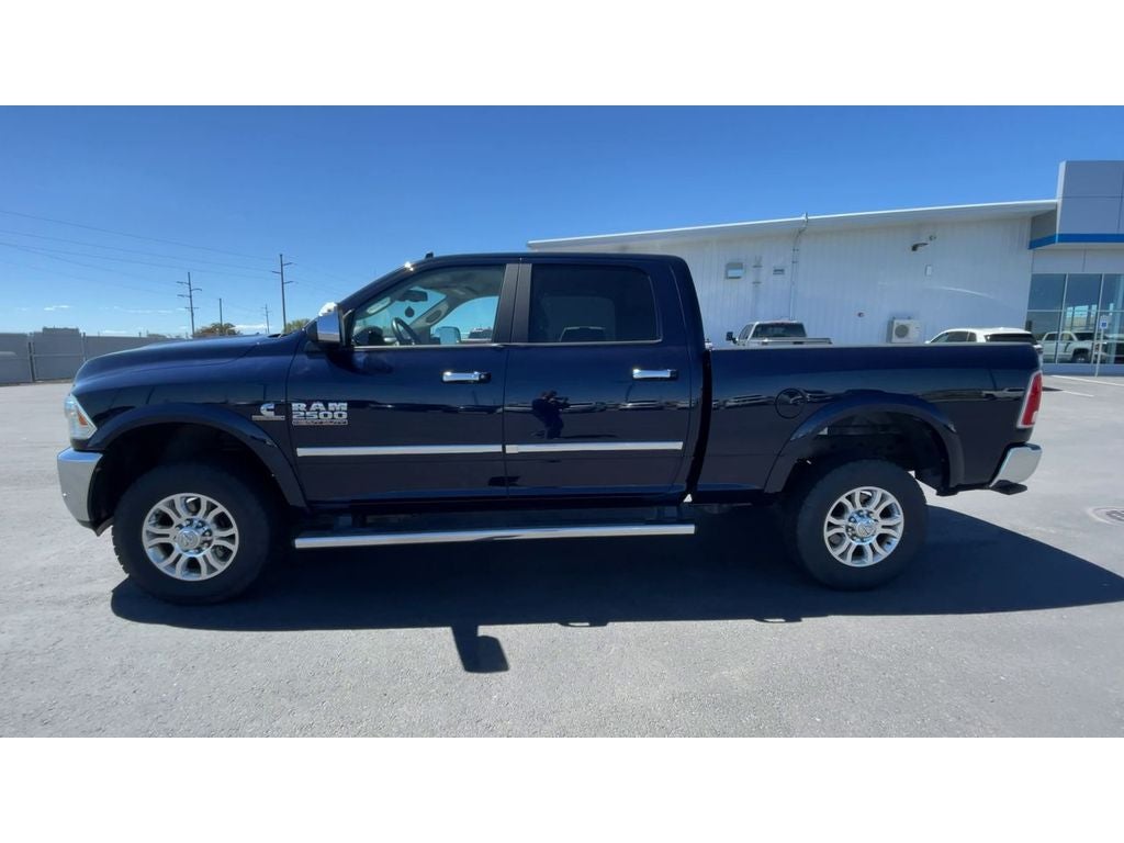 2017 RAM 2500 Laramie Crew Cab 4x4 6'4" Box