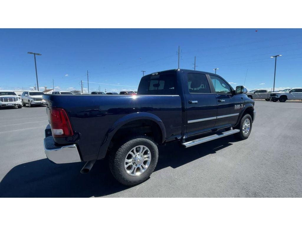 2017 RAM 2500 Laramie Crew Cab 4x4 6'4" Box