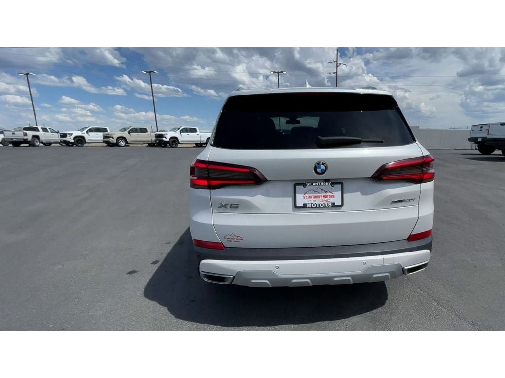 2023 BMW X5 xDrive40i